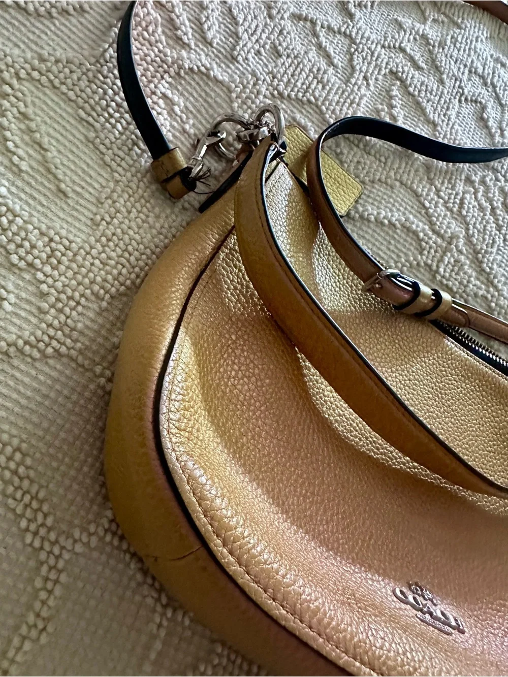 Coach Leather Iredescent Pearlescent Hologram Gold-Pink Chelsea Crossbody Purse - Picture 13 of 16